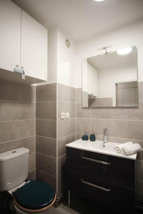 Parking Gratuit - Central - Confort Cosy Renove Сет Экстерьер фото